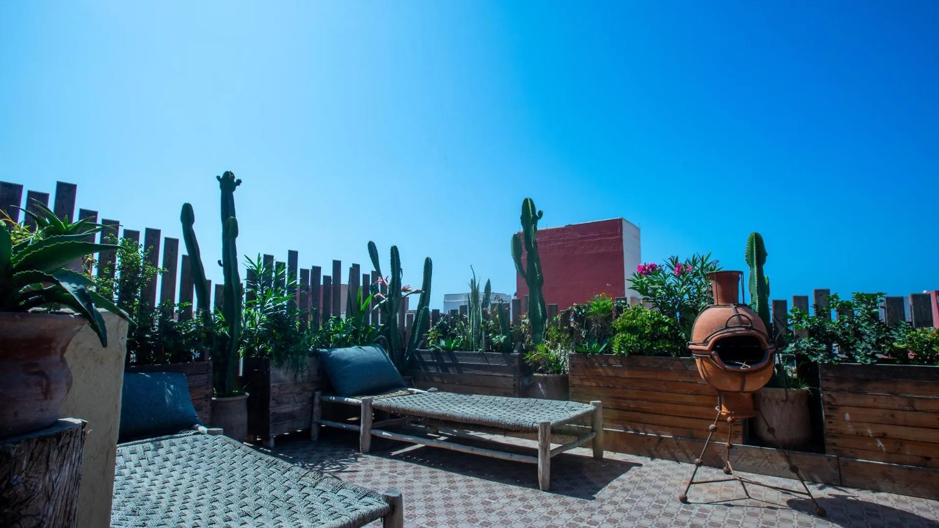 Bed and Breakfast Anza Surfhouse Agadir 0*,  Marruecos